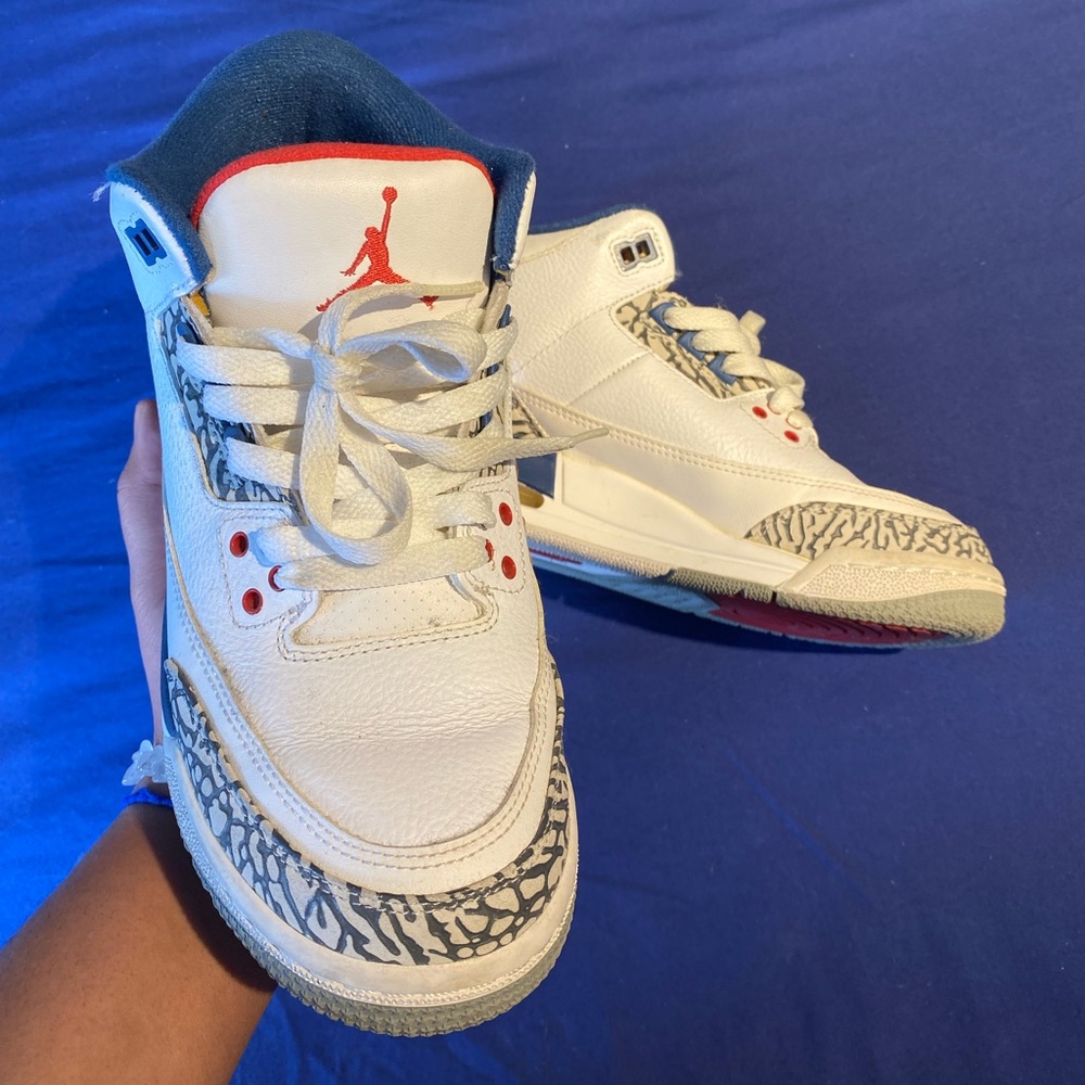 Jordan Retro 3s “True Blue”